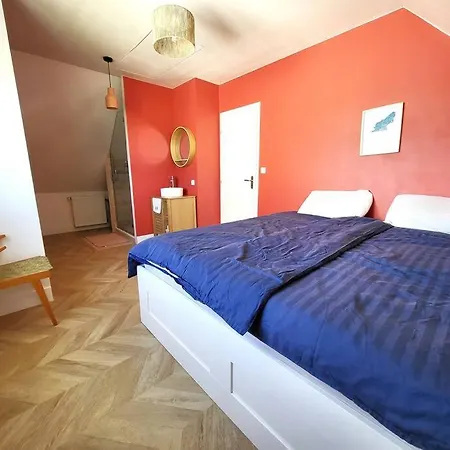 Maison Spacieuse Et Lumineuse *
